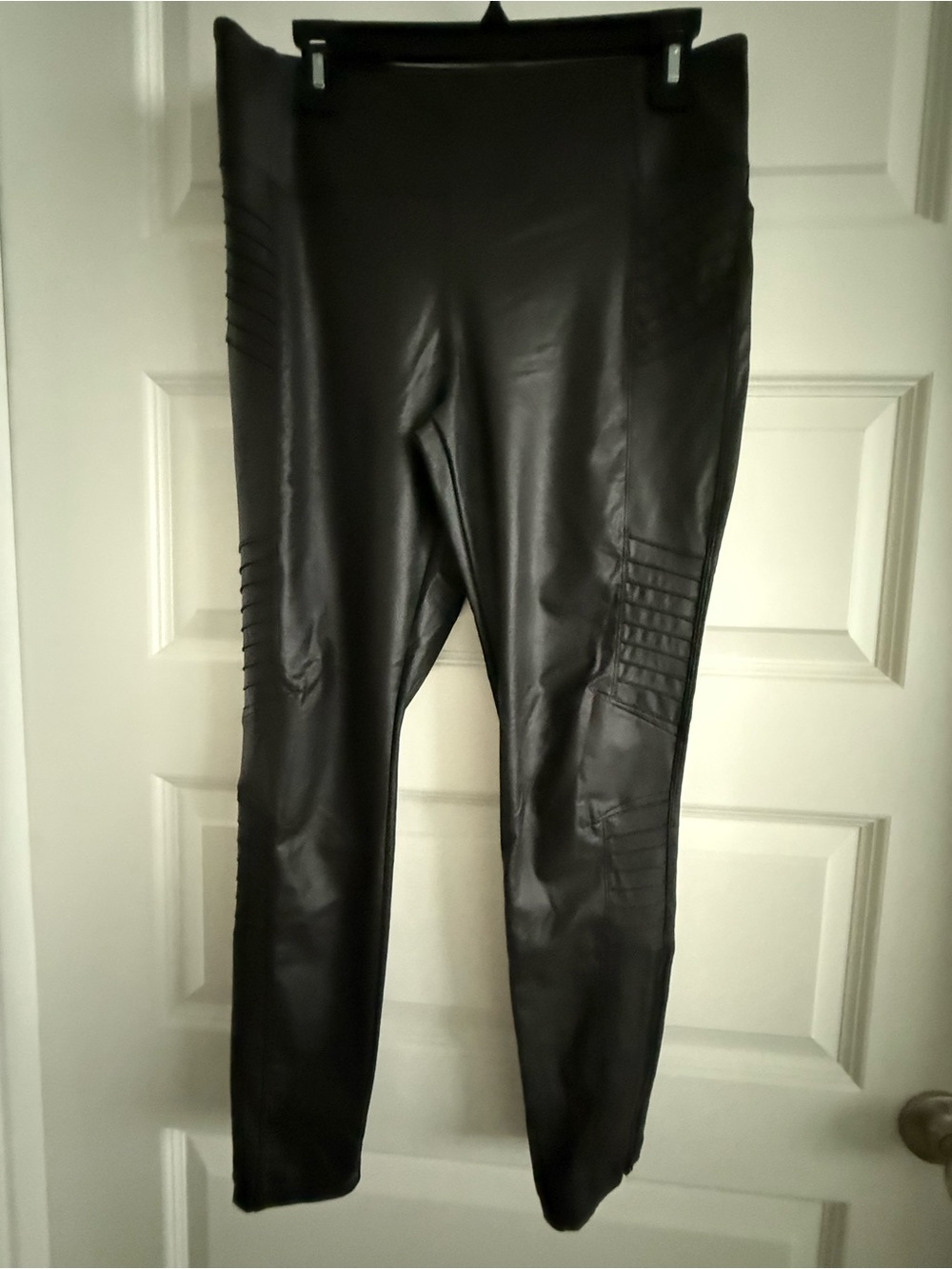 NWOT ATHLETA Black Faux Leather Moto Leggings